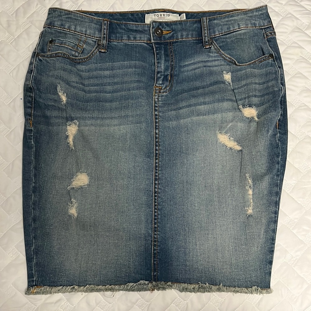 Like new. No tags but never worn, just sitting in my closet.